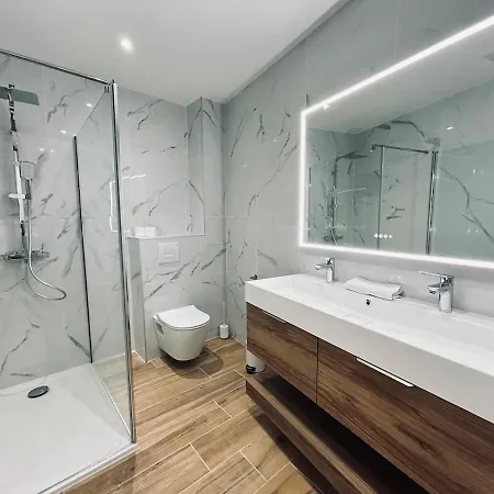 2 Lenoir T2 Spacieux Avec Jacuzzi Au Centre-ville Apartment